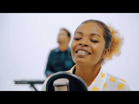 መኖር አልችልም ያላንተ