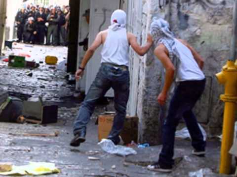 اناديكم اشد على اياديكم بواسطة محمد الحلاق