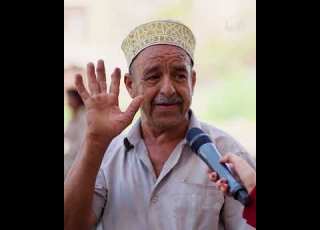 طلب فذحة من المذيعة ما اقدرش اقطع القات أبدا رأي الشارع قناة المهرية اليمن