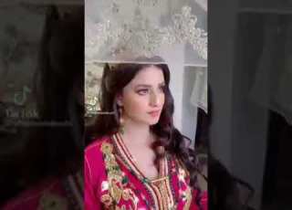 عروسة أمازيغية مغربية كاتحمق