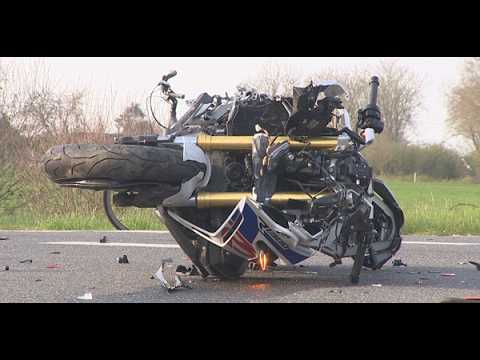 Schwerer Unfall Zwischen PKW Und Krad Bei Uedem