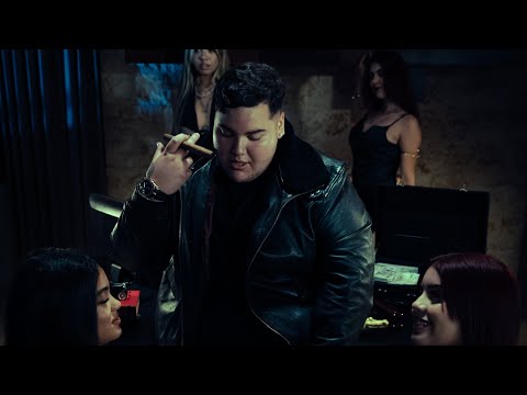 FloyyMenor Chica Atractiva Video Official FloyyMenor Chica Atractiva Video Official