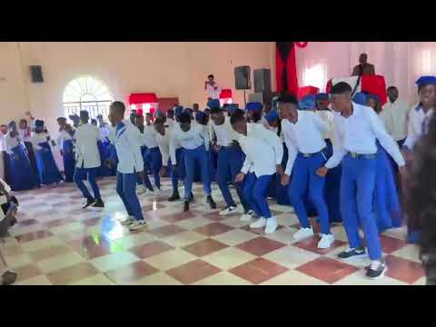 UEIA Calai Nzivo Yitambula Vangenzi Yavezika