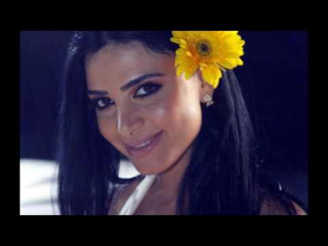 عينك جت في عيني أحمد فهمي و ماريا