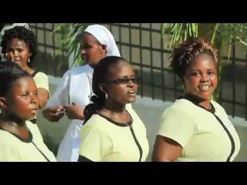 MWENYE ENZI OFFICIAL VIDEO BY ST ANTHONY CATHEDRAL CHOIR MALINDI Vol3