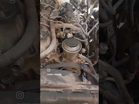 ظهور واختفاء لمبة تشيك انجن أثناء الدعس على دواسة البنزين في سيارة تويوتا هايلكس