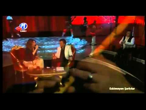 مغنية تركية تغني أم كلثوم جميل جدا