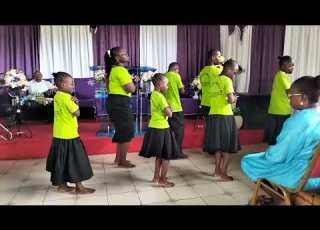 Usinidharau Leo Dance
