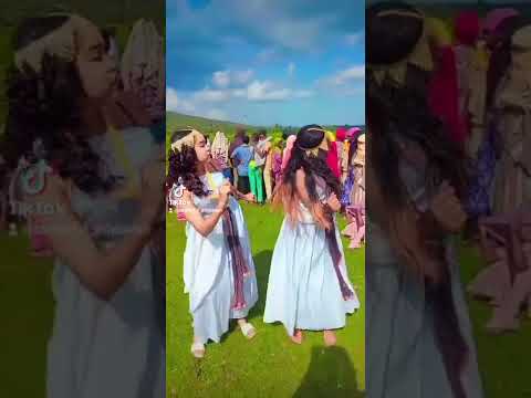 Hararghe Oromoo Traditional Shagoyye Dancing Hararghe Oromoo Traditional Shagoyye Dancing