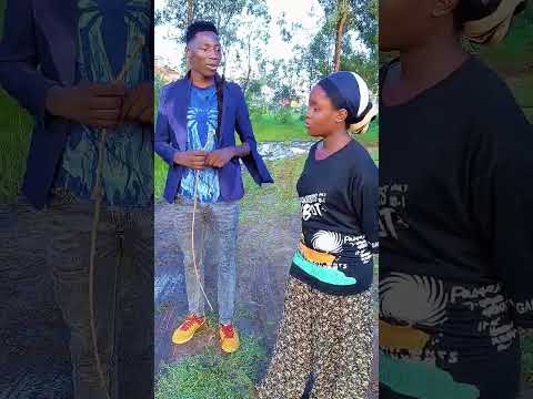 Mwalimu Anaibia Wanafunzu Mtihani Juu Ya Pesa Comedy