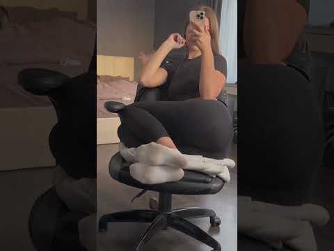 New White Socks Try On Tryonhaul Whitesocks Socksaddict Womanshoes Tryon