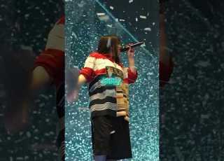  Billie Eilish S FUNNIEST Live Moments