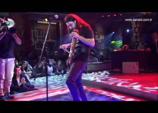Selçuk Balcı Deniz Üstünde Fener Beyaz Show Canlı Performans