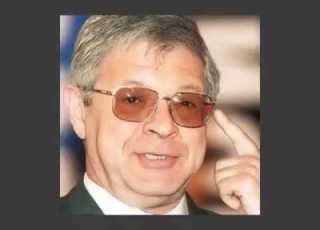 Из грязи в князи Ножкин Михаил 1997