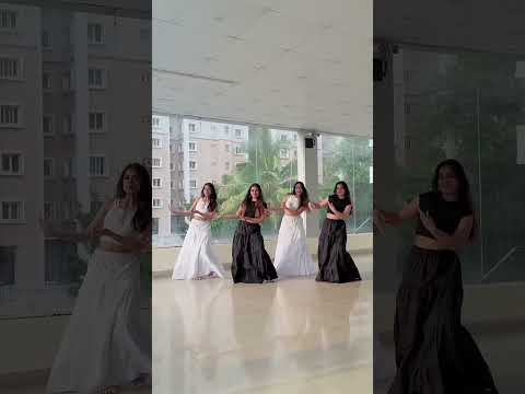 Chiki Chiki Song Dance