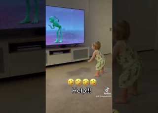 رجل الفضاء الرجل الاخضر Baby Funny Babyvideos Babyboy Childrenssong Dance