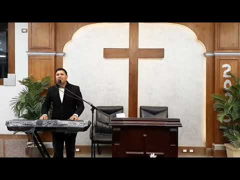 المرنم اشرف فيليب ترنيمة هاشكرك علي ايه ولا ايه ولا ايه المرنم اشرف فيليب ترنيمة هاشكرك علي ايه ولا ايه ولا ايه