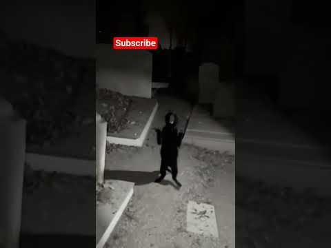 شاهد الجن الحقيقي في المقبرة ظهر أمام الكاميرا فجأة الجن مقبرة مرعب قصص رعب لبنان