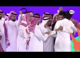  الفائز بنجم الجمهور عمر بن هذال ختام برنامج كاريزما