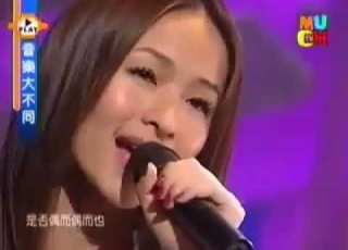 天后萧亚轩unplugged Live唱 蔷薇 问自己 吻 扩音精简版