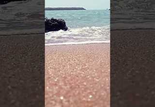 ياموجة غني البحر العرائش سماء زرقاء رمل مثل الذهب