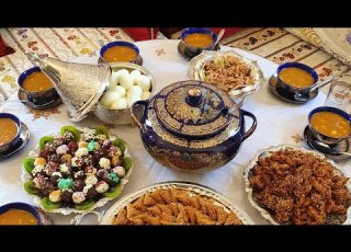  الحريرة الملكية لفطور العروسة او العقيقة الحريرة المغربية بريستيج خبز التوسط بالتومة و الفرماج