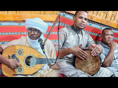 ساعة سعيدة مح مح يماما الفنان احمد التقوى عامة مكبوسة استمتعوو لحباب ساعة سعيدة مح مح يماما الفنان احمد التقوى عامة مكبوسة استمتعوو لحباب