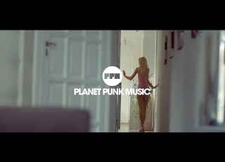 Mirami Feat Danzel Upside Down Official Video