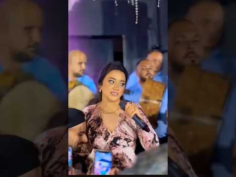 نظرات غريبة من رحمة محسن حد لاحظ حاجة في إيه يا رحمة نظرات غريبة من رحمة محسن حد لاحظ حاجة في إيه يا رحمة