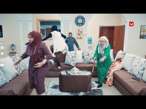 فقط الصرصور قادر يخرب كل حركات النسوان دار مادار