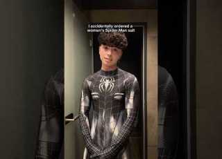 女性用スパイダーマンスーツ