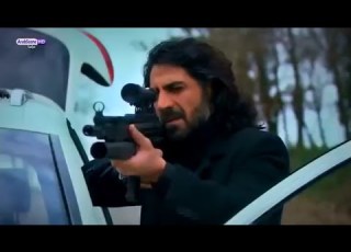 مشهد اكشن هجوم عبدالحي وكارا على بويراز من وادي الذئاب الجزء السابع