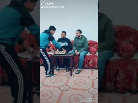 كبده كلاب هتموت من الضحك