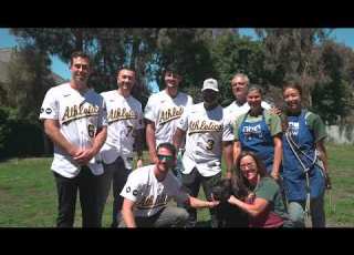  A S Players And Coaches Visit Oakland Animal Shelter