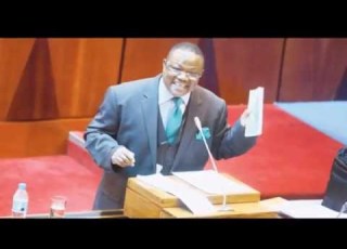  Sikiliza VIMBWANGA Vifupi Vya Kamanda Lissu Tanganyika Na Zanziba