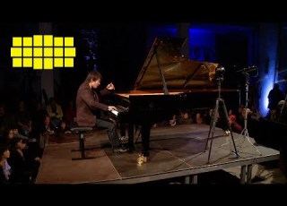 Seong Jin Cho Debussy Reflets Dans L Eau Yellow Lounge