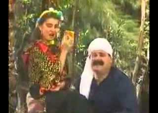  عمرو يسرى واعلان شاى العروسه سنه 93