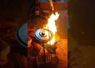 الطبخ علي الكانون أطيب أكل في العالم بأدوات بدائية في البادية