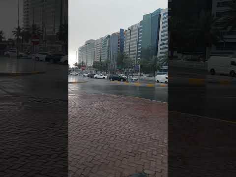 انا كنت بحبك مش علشان اجمل واحده عمرو حسن انا كنت بحبك مش علشان اجمل واحده عمرو حسن