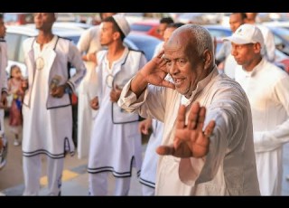 احلى زفه نوبى الطيباب ولعو الدنيا شوف جدو بيبعمل ايه