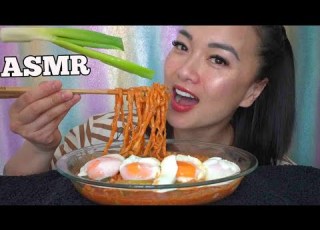  ASMR SPICY NOODLES SOFT BOIL EGGS Full Face Friday EATING SOUNDS NO TALKING SAS ASMR