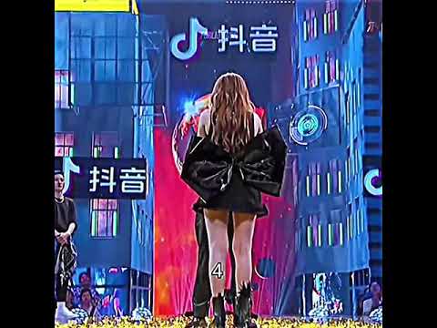 Jin Zihan Face Reveal Shorts