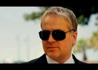 بعرف بدك سيمون حدشيتي Mp4