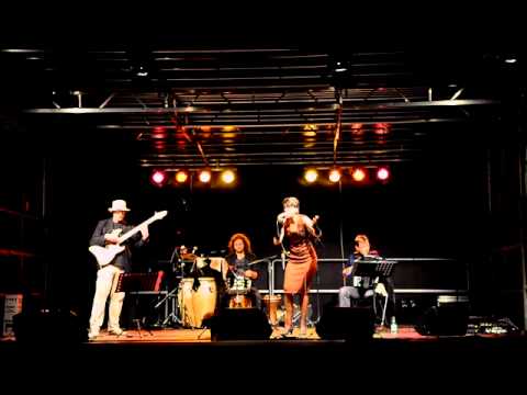 L Aigle Noir Murszene Mariahilferplatz Graz 2011