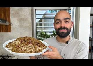 عدس پلو با سس گوشت زرشک و کشمش Adaspolo Lentil And Rice