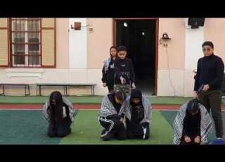  A Play About The Palestinian Cause In French