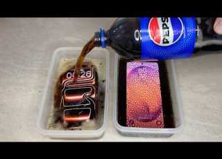 IPhone 17 Pro Max Vs Samsung Galaxy S26 Ultra PEPSI Coca Cola FREEZE TEST Wow