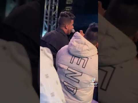 مهرجان عصام صاصا بالسلامة يلا شوف طريقق وشد الباب بايدك