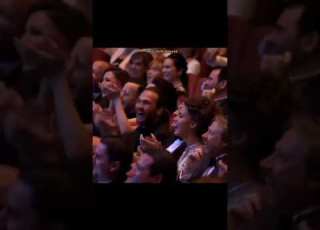 خوف اراس بولوت من الكلاب من كواليس تصوير مسلسل في الداخل