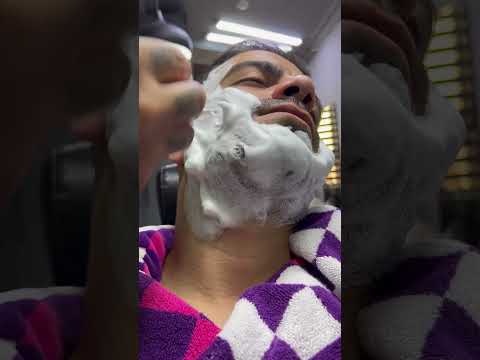 آموزش صورت تیغ زدن بیا تو چنل کاملشو ببین Barbershop Barber Blade Massage Bladeart
